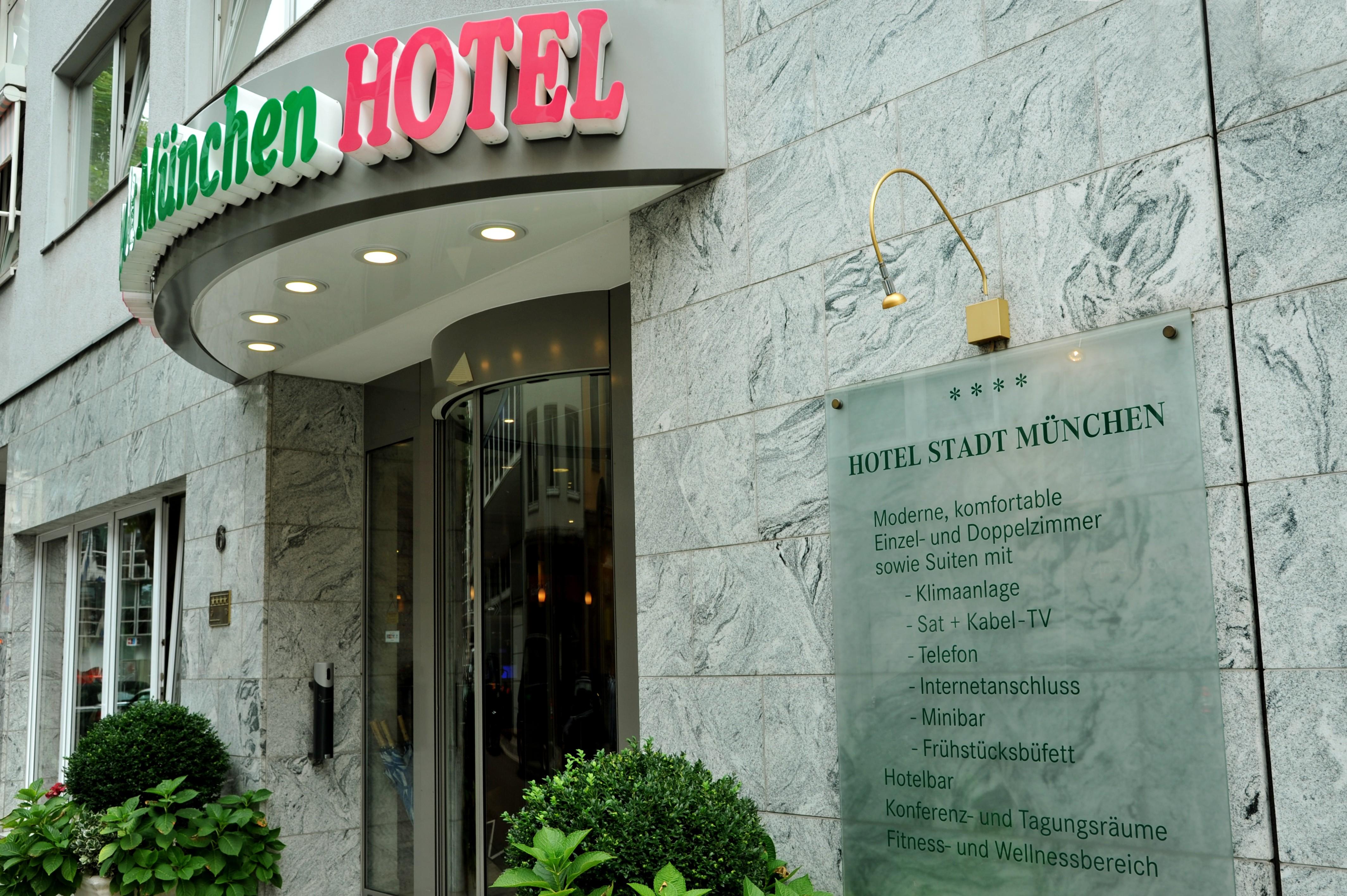 Stadt München 4* Düsseldorf