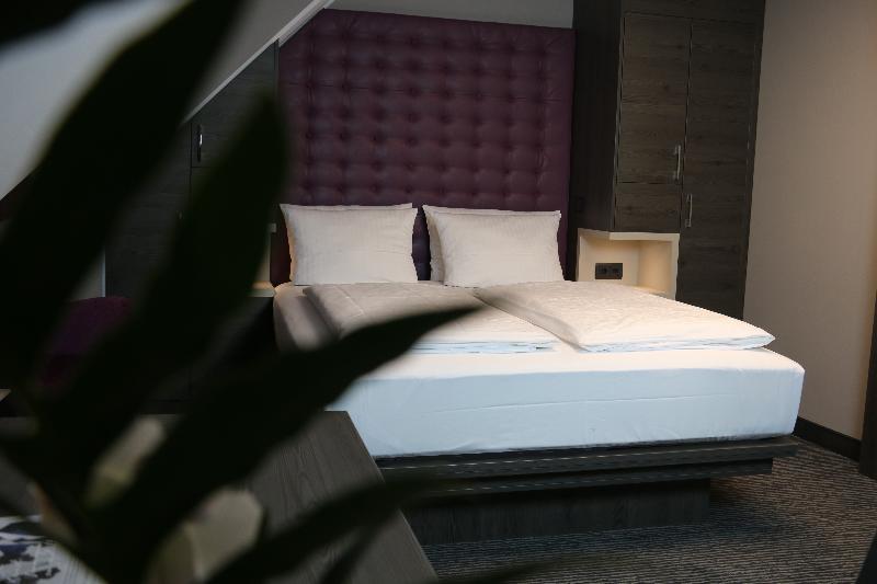 Stadt München 4* Düsseldorf